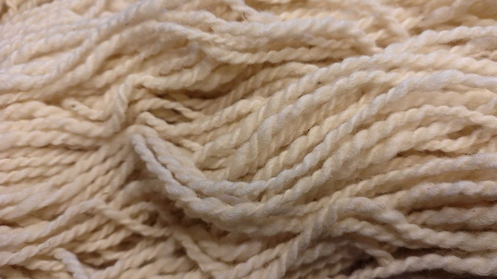 Włóczka owcza – wełna 100%