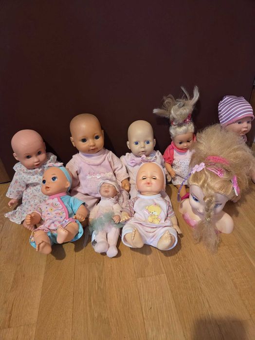 Mega zestaw lalek i akcesoriów