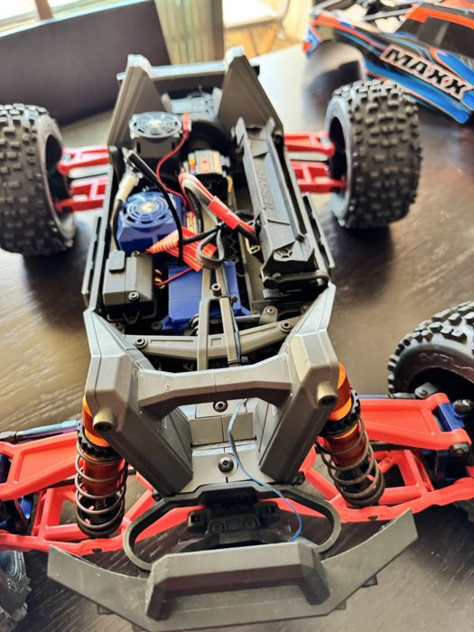 Traxxas Maxx 3S c/ muitos extras