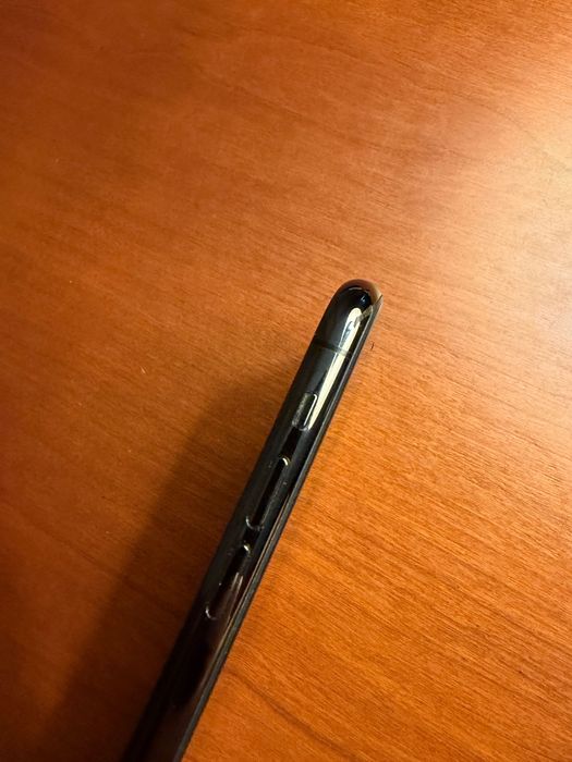 iPhone 11 pro- 64GB