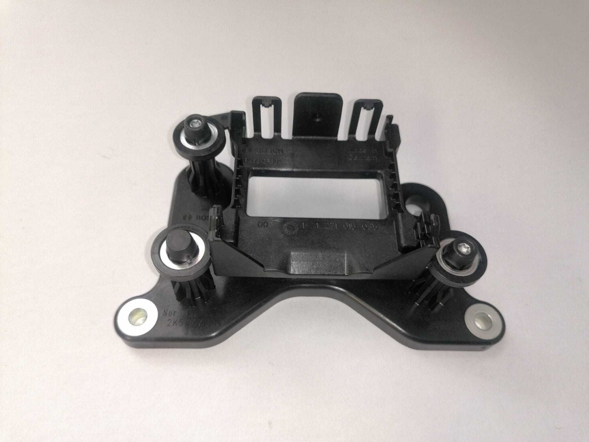 Крепление датчика радара Caddy 16-20 кадди 2K5907561B, 2K5907704 дистр
