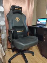 Геймерське крісло Anda Seat Phantom 3 Size L Black/Gold