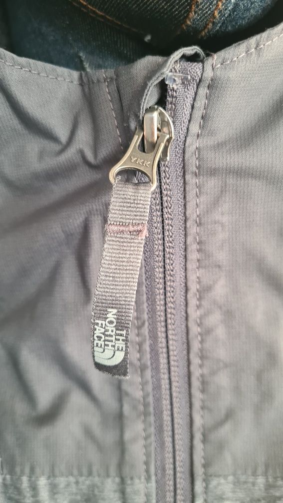 Kurtka Softshell Wiatrówka North Face TNF. Grafitowa Czarna. S 36