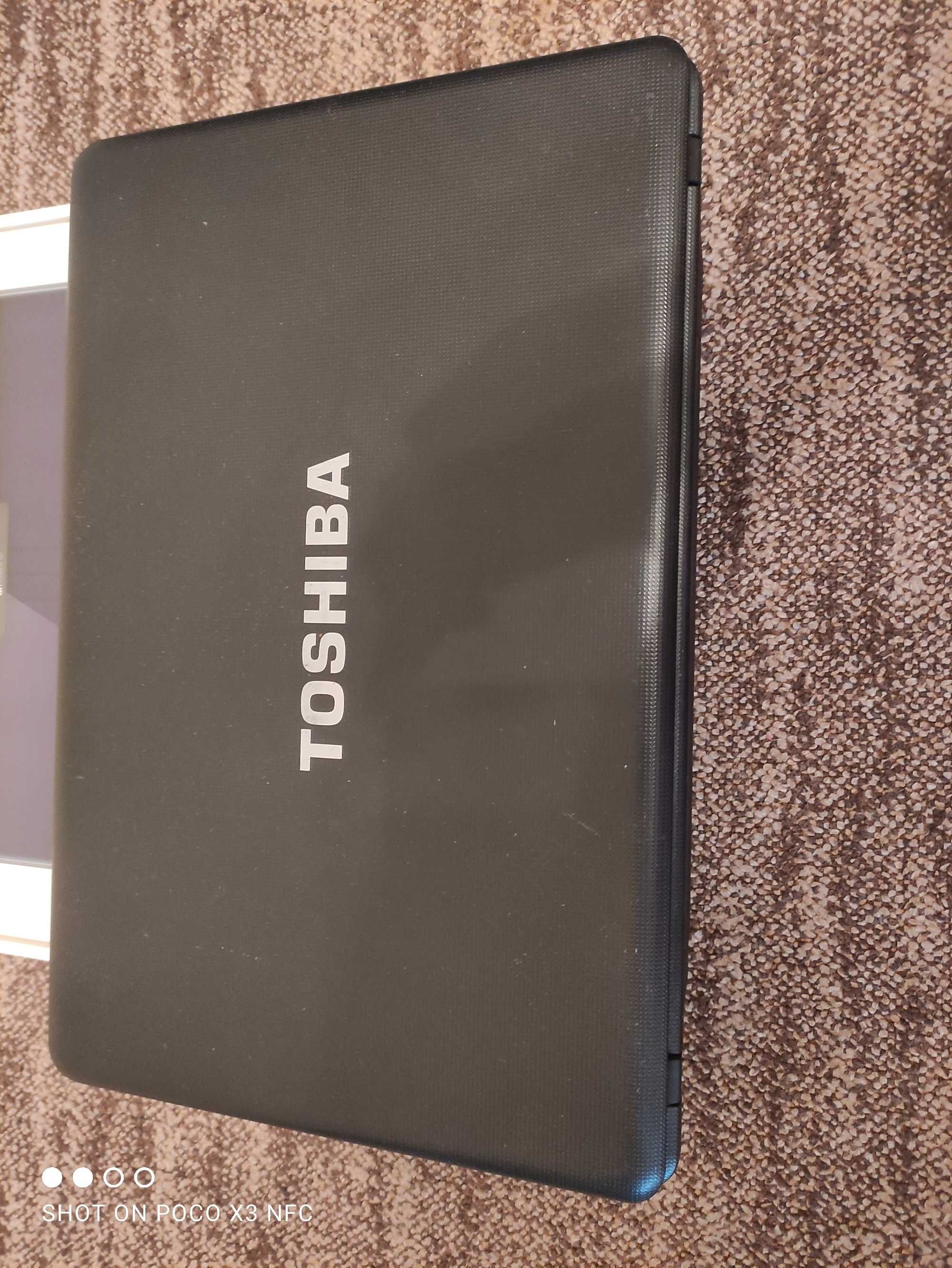 Ноутбук Toshiba Satellite C660-25U у  гарному стані