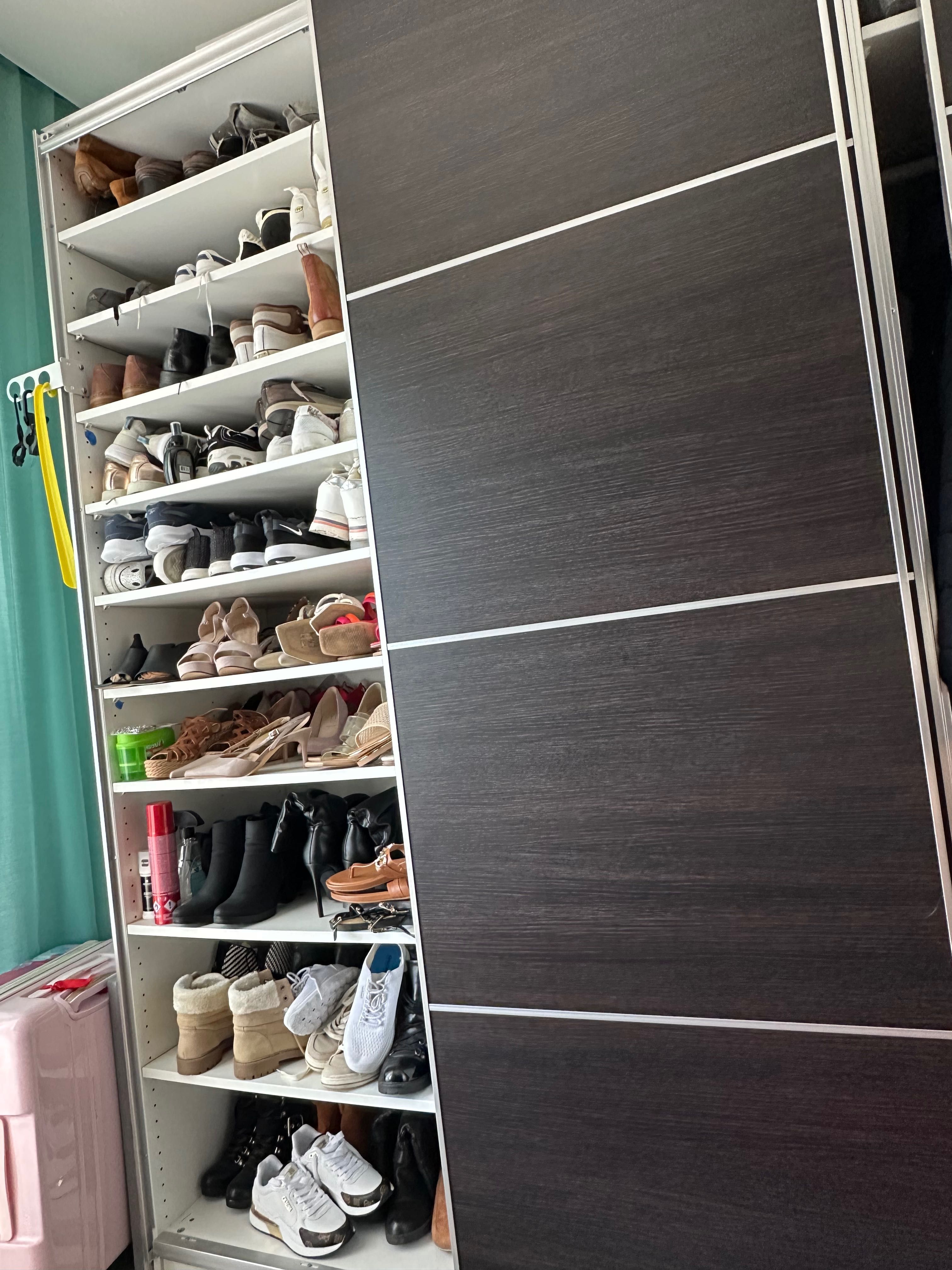 Móveis PAX da IKEA quase novos (pode ser 2 grandes o 4 pequenos)
