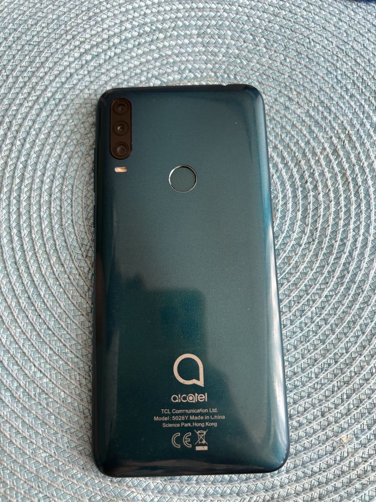 Smartfon acatel.