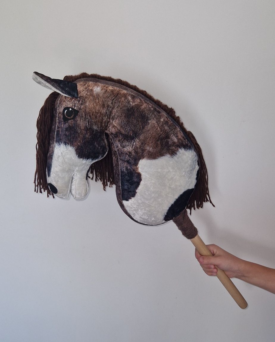 Hobby horse srokaty A3 - Alaska