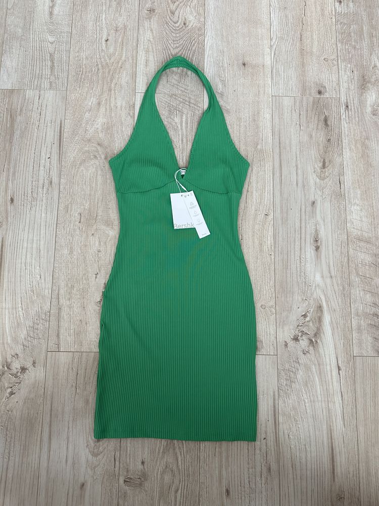 Нова сукня в рубчик Bershka. Розмір S