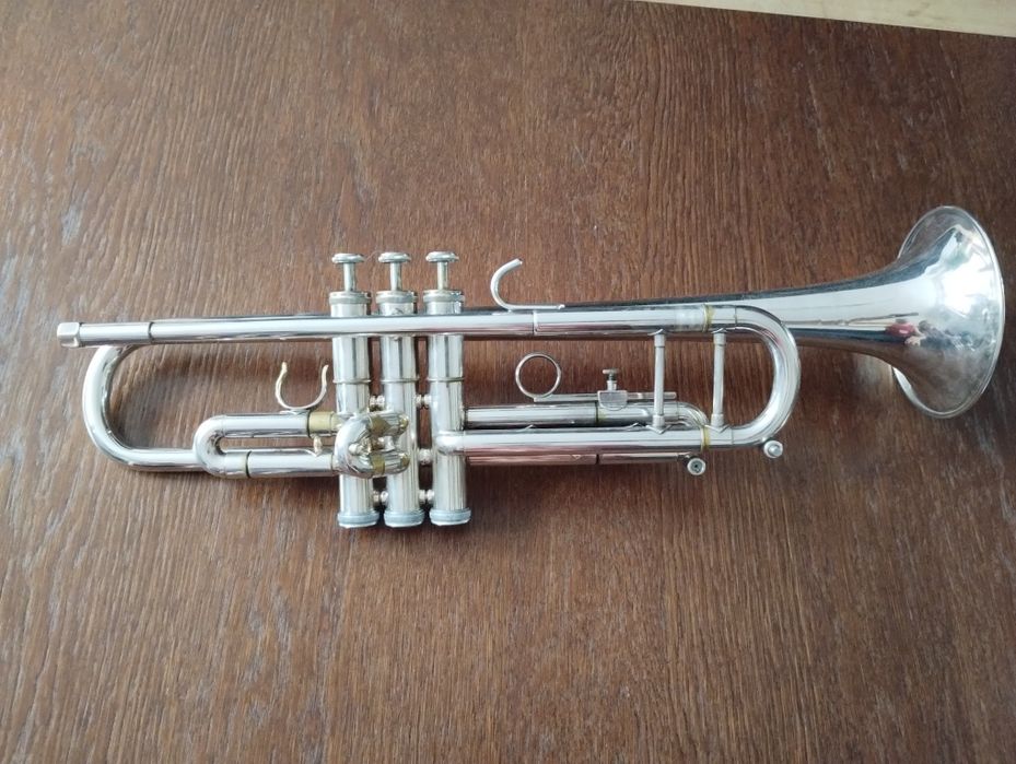 Trąbka ETERNA 700 Getzen USA