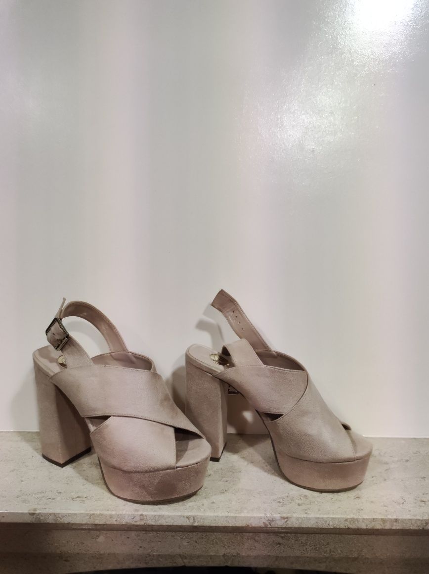 Sapatos salto alto Nude 37