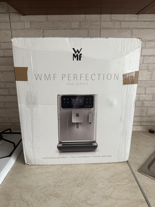 Кавомашина WMF Perfection 680 CP856D15