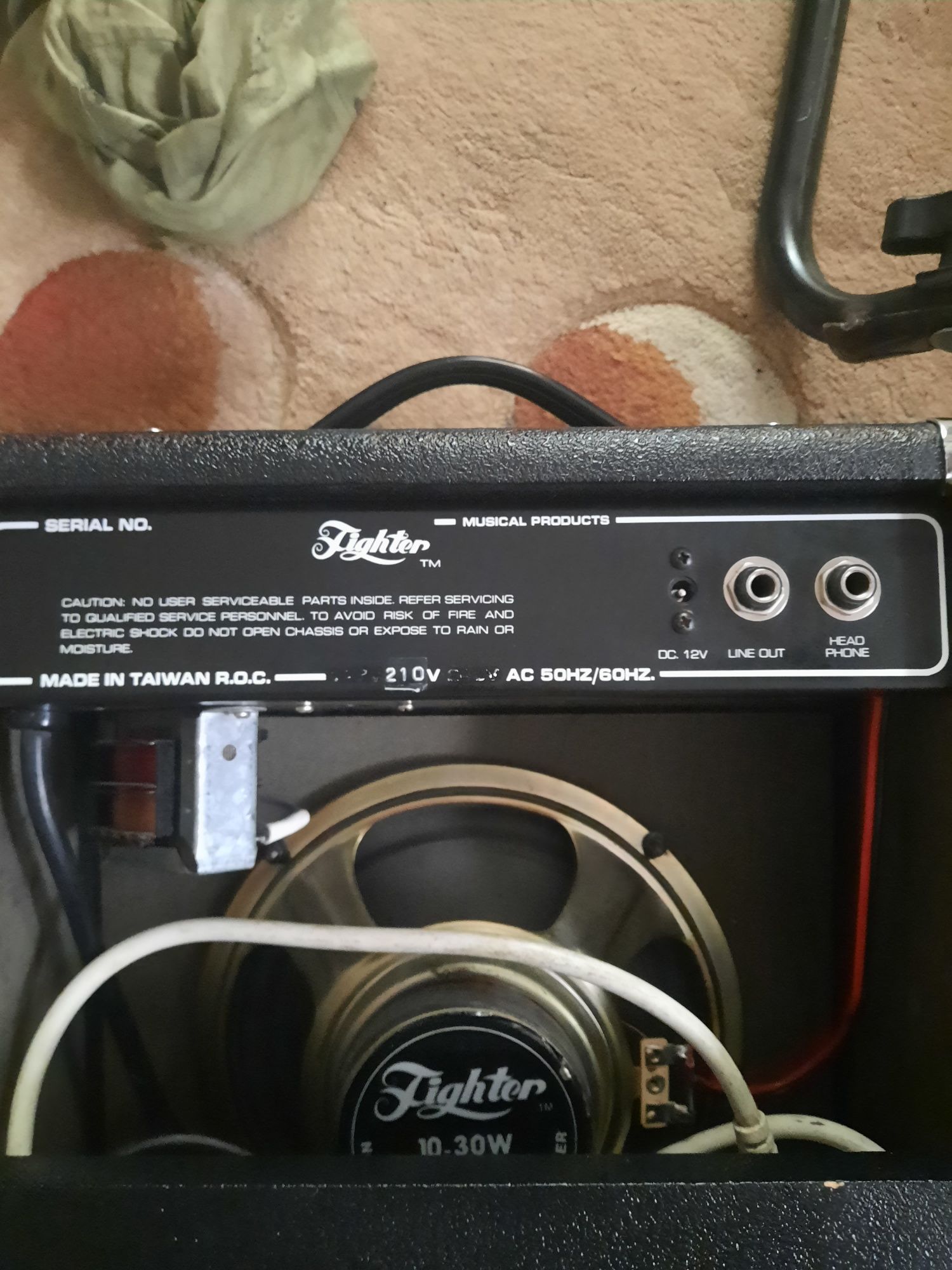 Sprzedam wzmacniacz gitarowy 20W