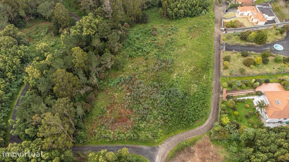 Terreno Rustico em Santa Cruz