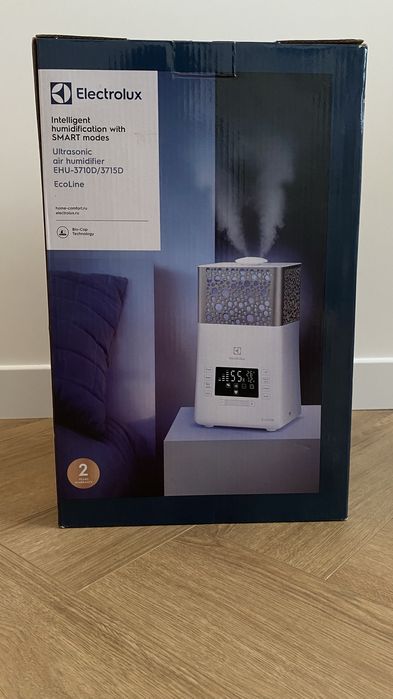 Зволожувач повітря Electrolux EHU-3715D