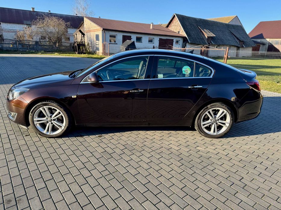 OPEL INSIGNIA Przebieg 65 tyś.