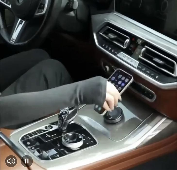 Авто держатель телефона магнитный с вакуумной присоской