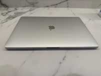 Komputer Mac Book Pro 15”