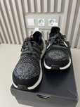 Продам кроссовки Adidas Stella McCartney