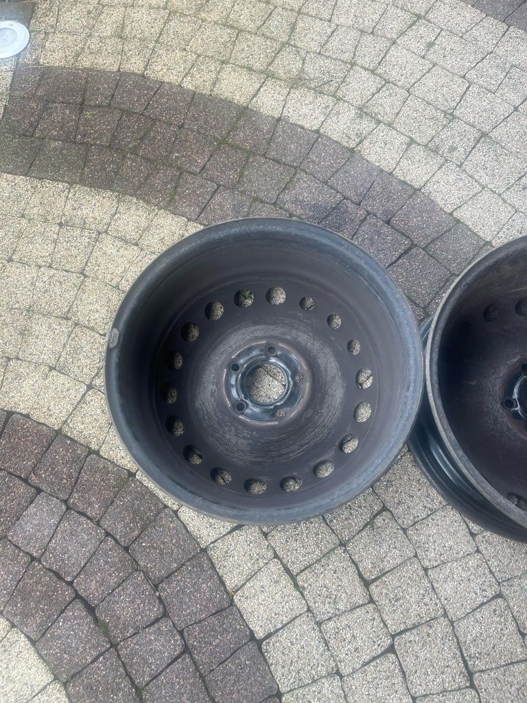felgi Kronprinz Rader 16”
Wymiary 6 1/2 J X 16 H2