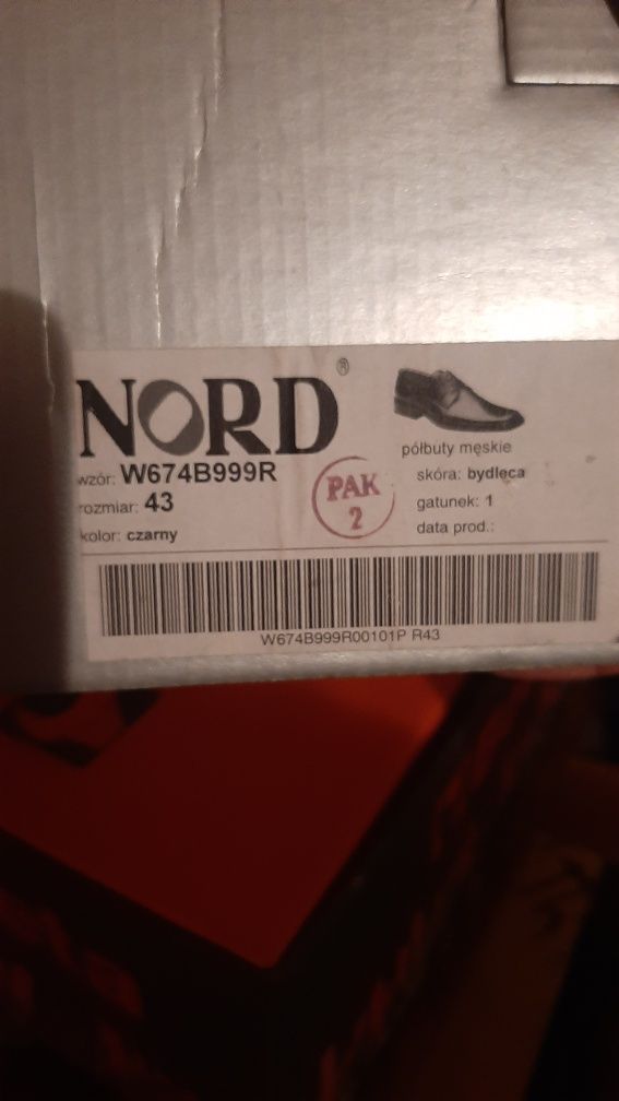 Pólbuty   męskie rozmiar  43  nowe  Nie  używane   z firmy  NORD