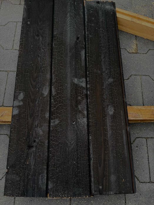 Deski elewacyjne opalane Shou Sugi Ban Podbitka Szalówka deska opalana