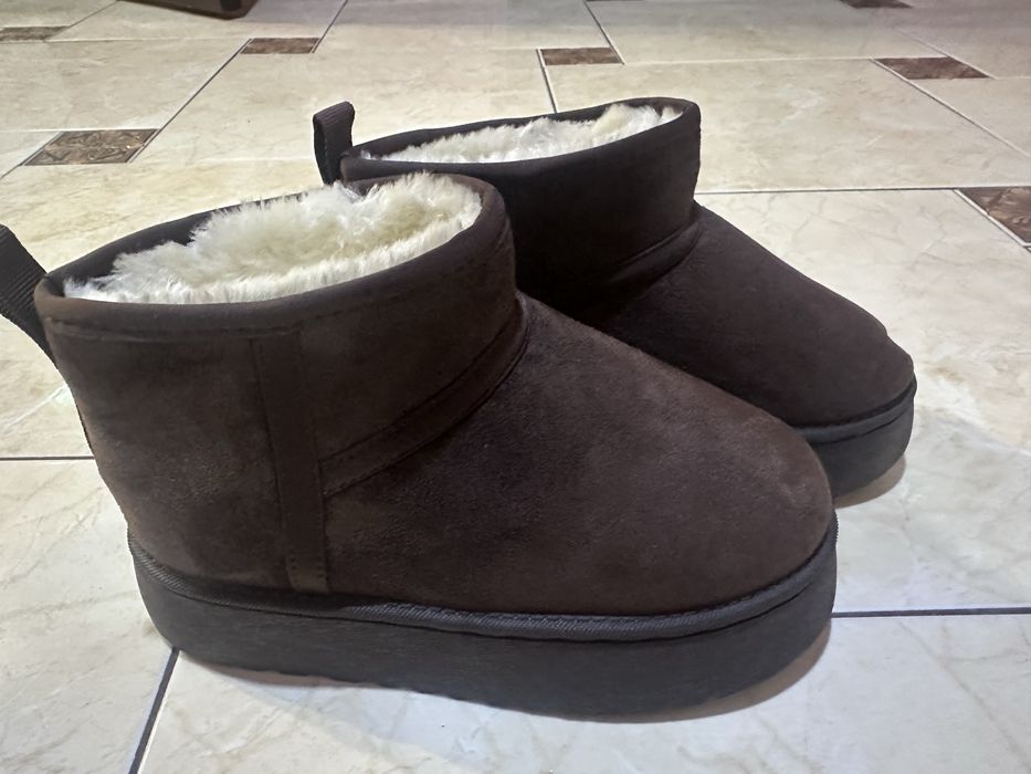 Угги жіночі ,шоколадного кольору
