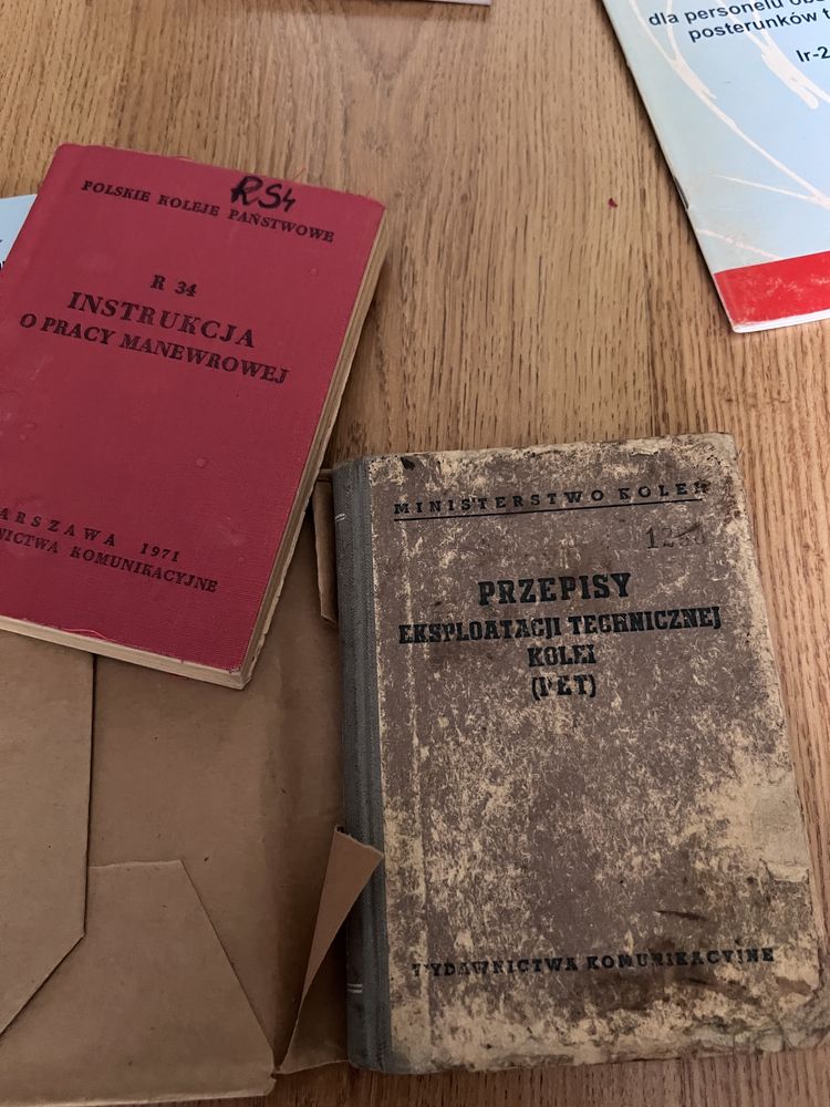 Instrukcje kolejowe PKP dla miłośnika kolei kolejarza