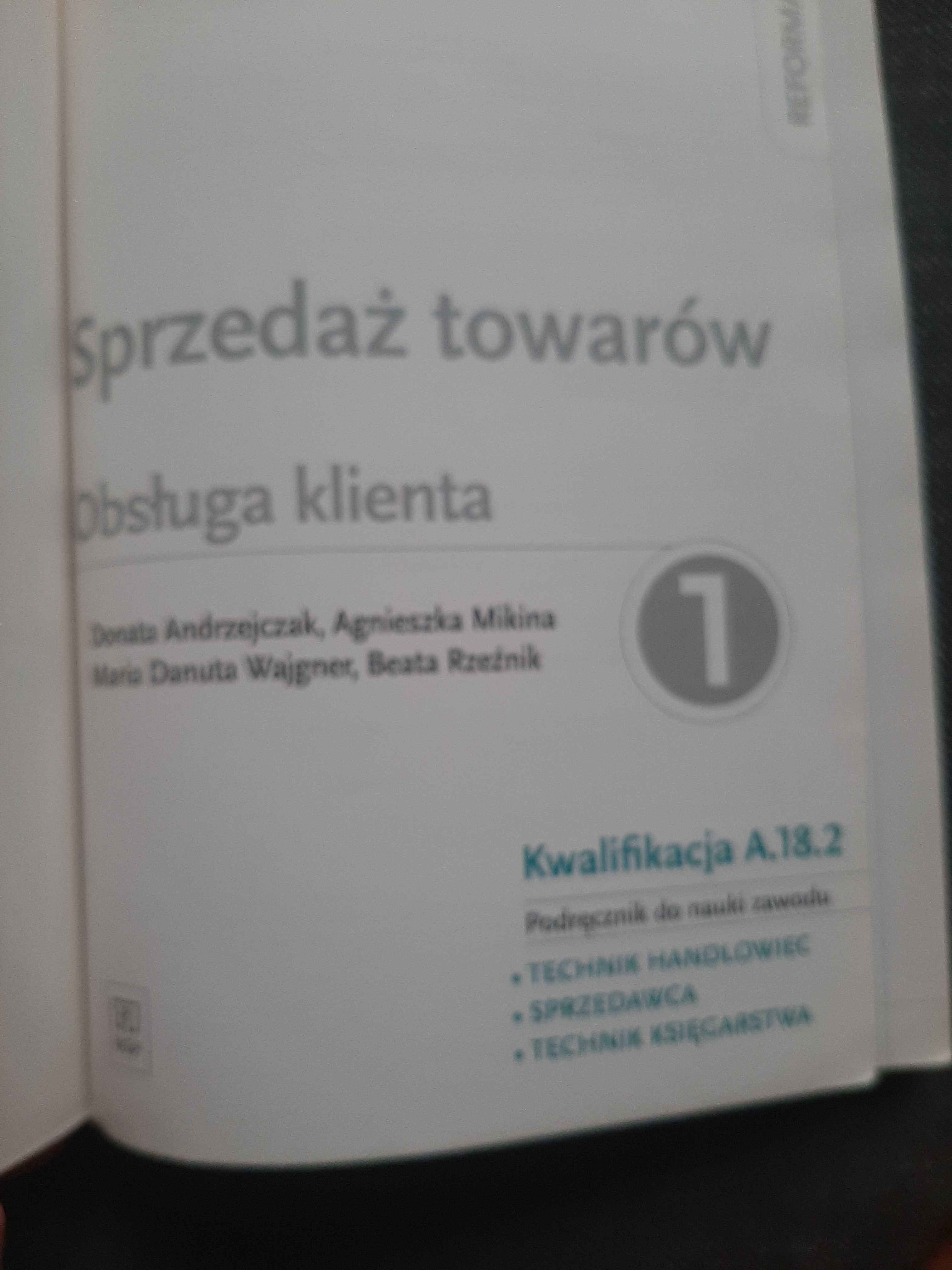 Podręcznik Sprzedaż towarów Obsługa klienta 1