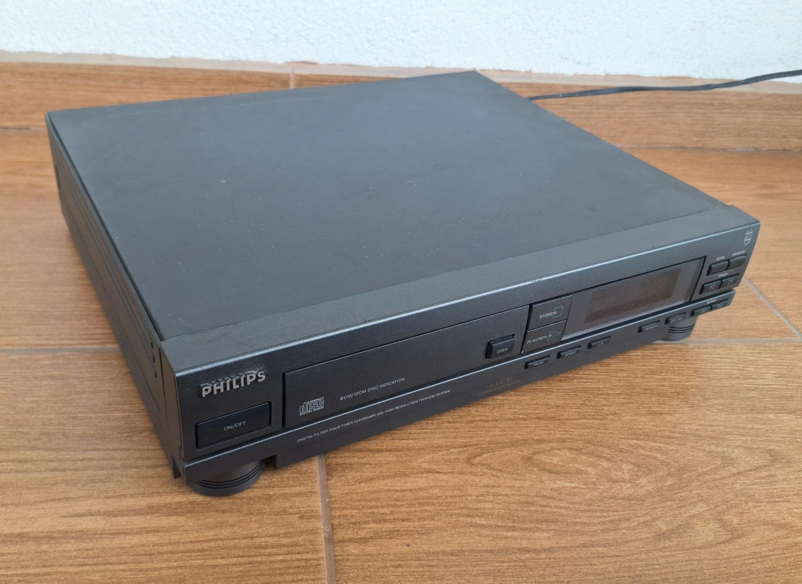 Odtwarzacz CD Philips CD 230 / CD230