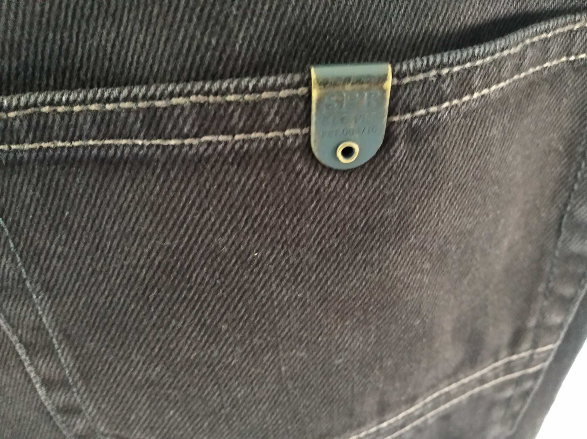 Calça de ganga Springfield em preto