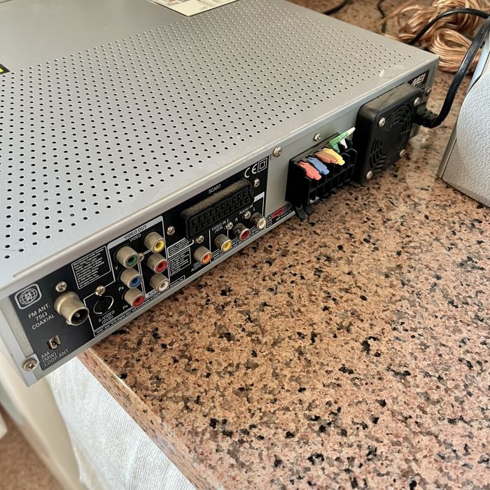 Sistema de som surround
