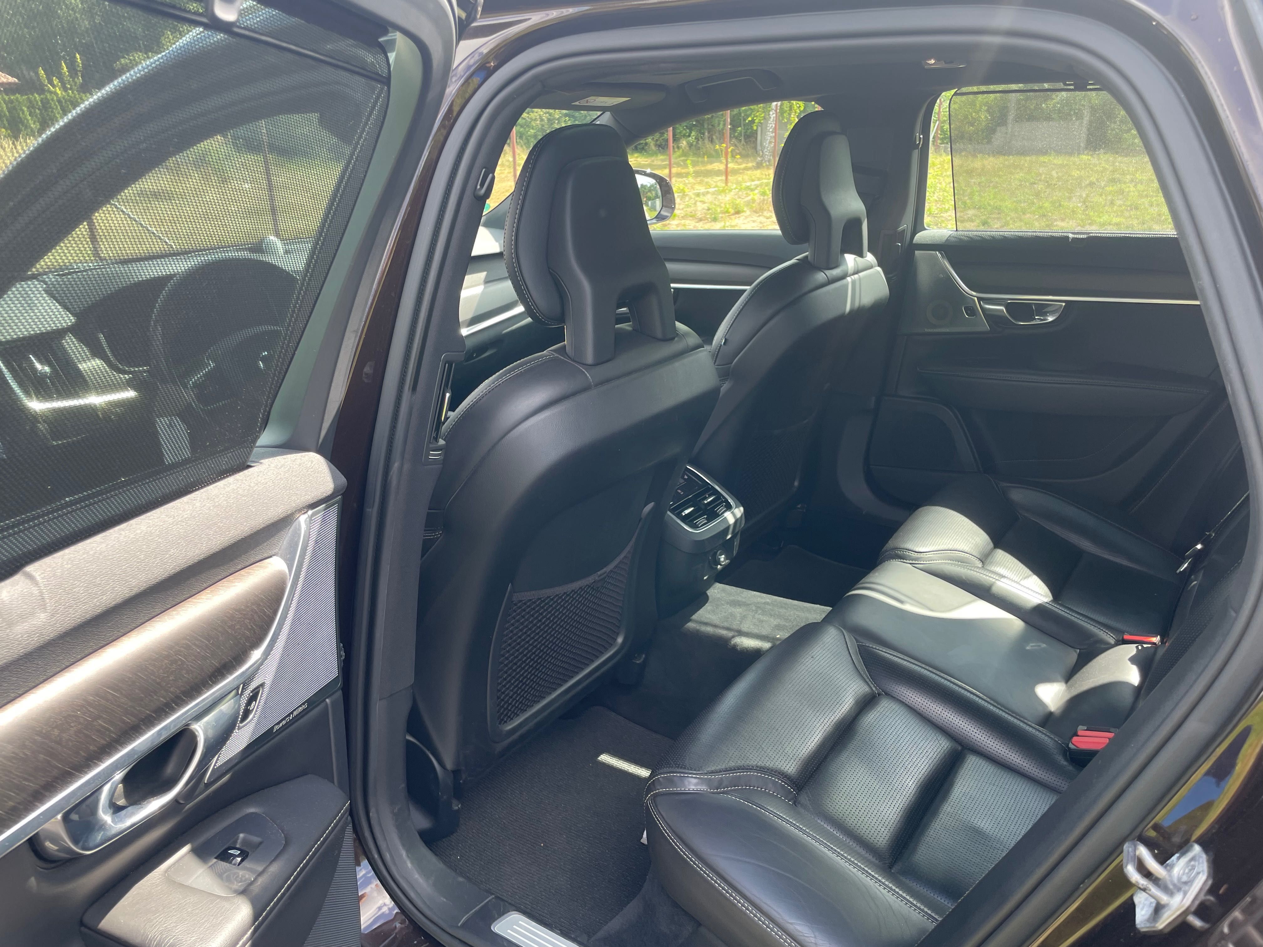 Volvo V90 Cross Country D5 AWD Pro 2018 Panorama Dach Bogata wersja
