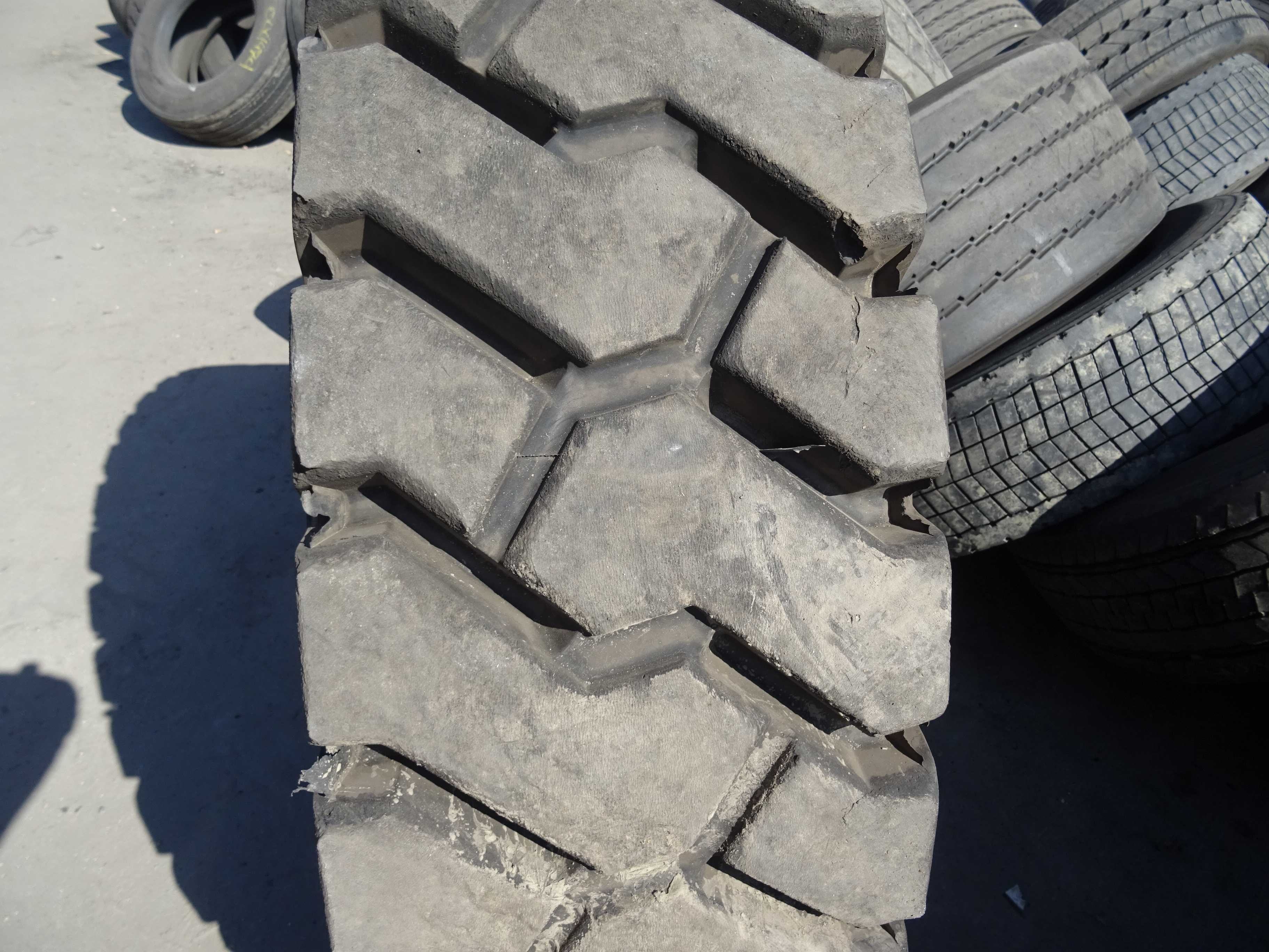 opona 12.00R20 Michelin XZM (650 netto)