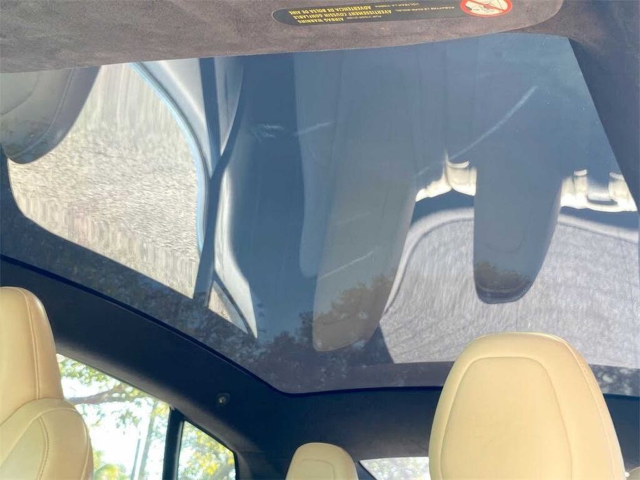 Tesla Model S Long Range Plus      2020