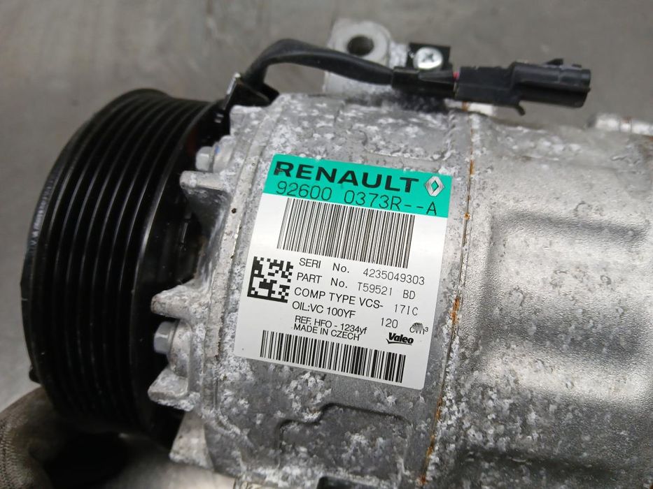 Compressor AC RENAULT Trafic III (FG_)