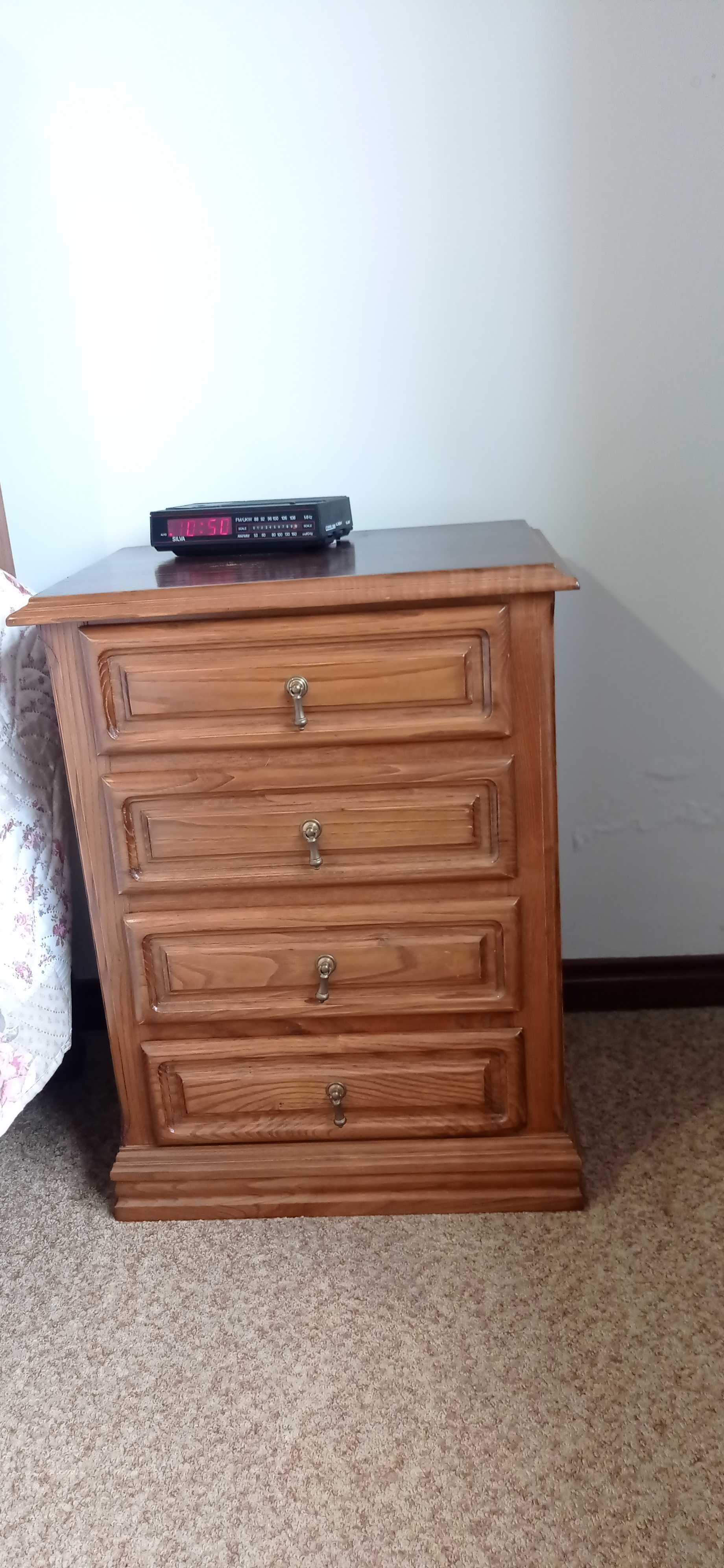 Quarto de casal, anos 90, colchão incluído, como novo