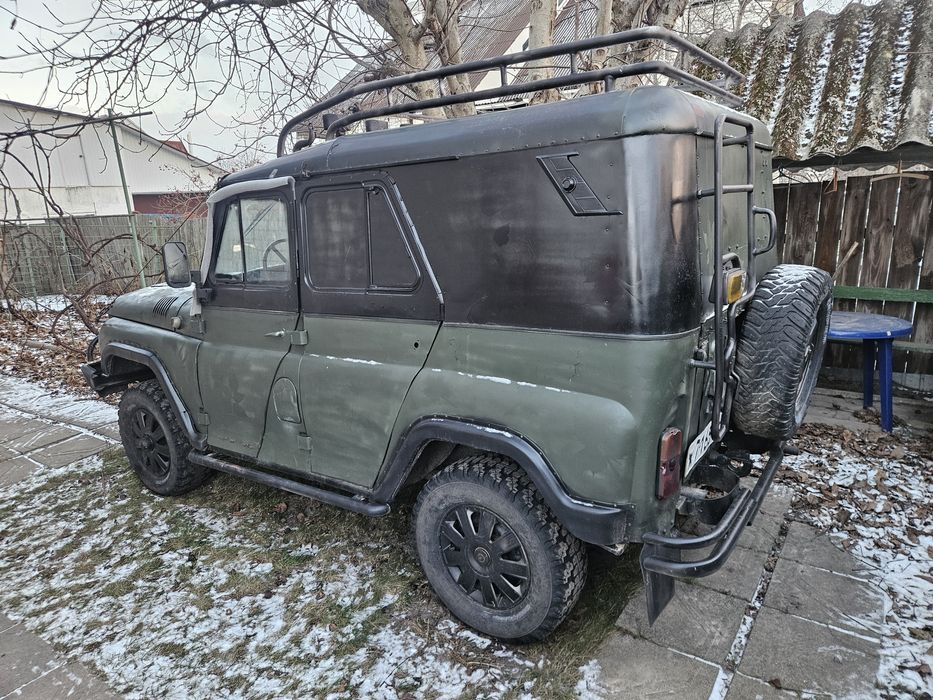 Автомобіль УАЗ 469-Б