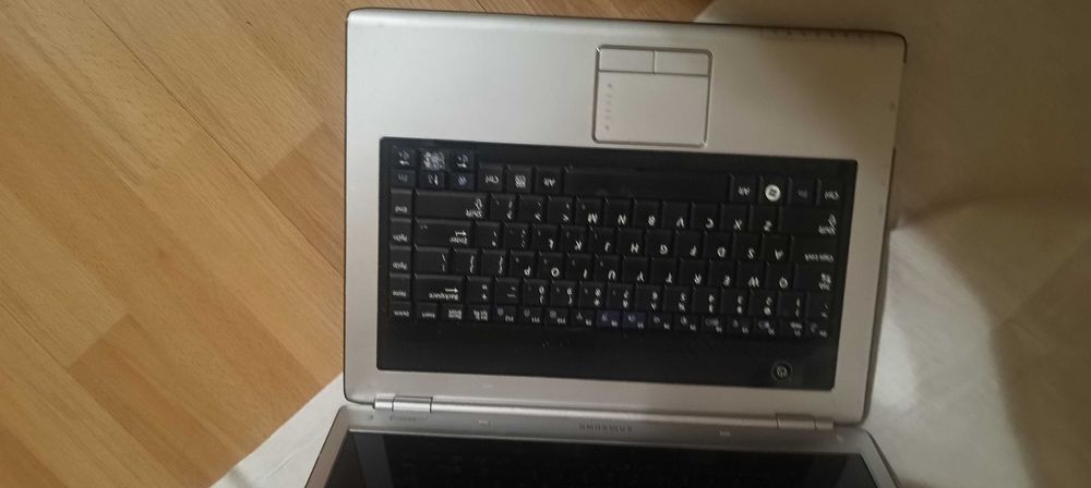 Laptop Samsung Retro