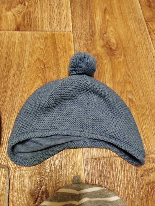 Набір шапок на хлопчика 6-12 міс