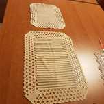 Panos de renda e feitos à mão