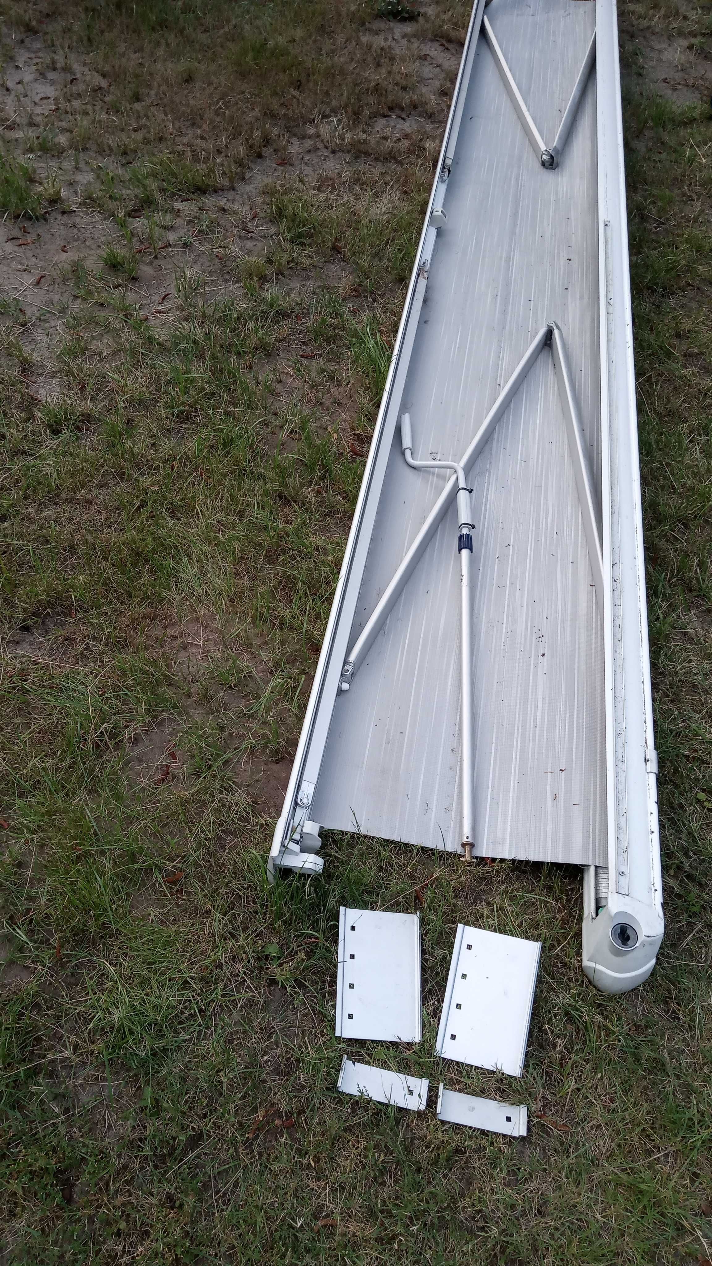 Mrrkiza Thule Omnistor boczna