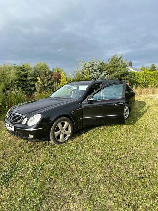 Mercedes-Benz Klasa E Mercedes-Benz E