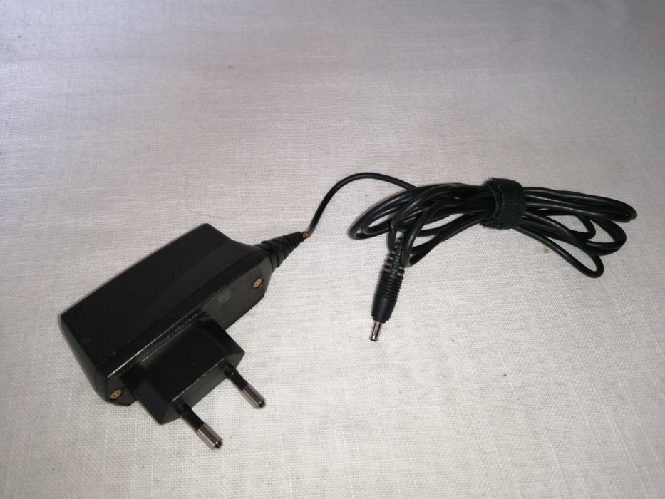 Oryginalna ładowarka sieciowa do telefonu Nokia wejście Jack