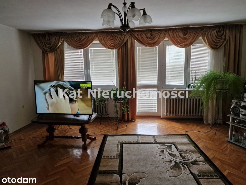 Oporów - Dom na sprzedaż .