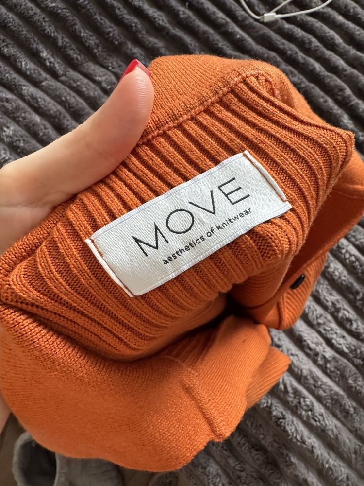 Сукня міді в рубчик від MOVE