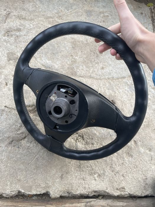 Продам передній бампер бмв е46, руль бмв е 46 решітка поворотники