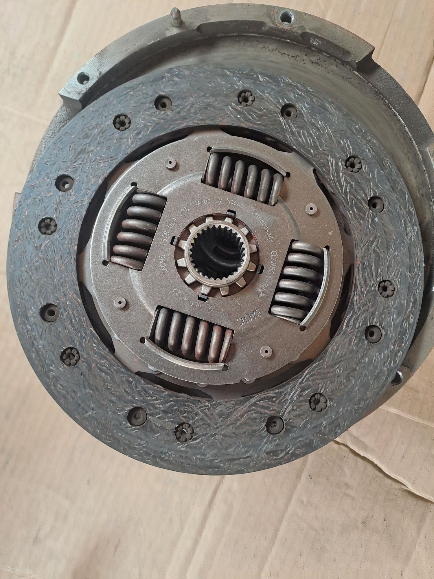 Sprzęgło Audi A4b8
