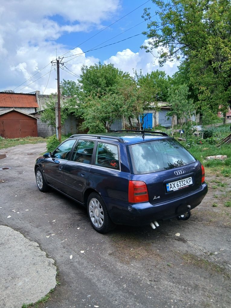 Продам автомобиль.