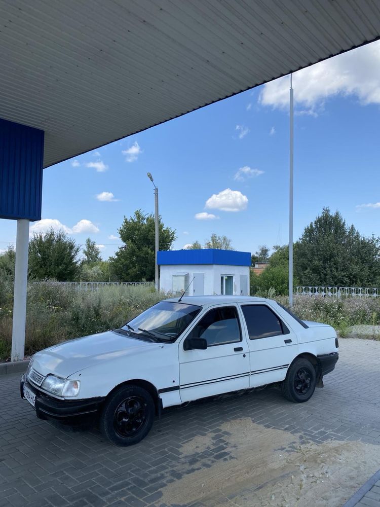 Форд сієра 2.0 газ/бенз