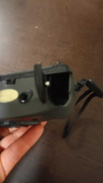 Пленочный фотоаппарат ,дисковий halina,praktica
Й